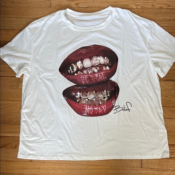 SHEIN Tops - New Graphic White Curvy Women’s T-Shirt